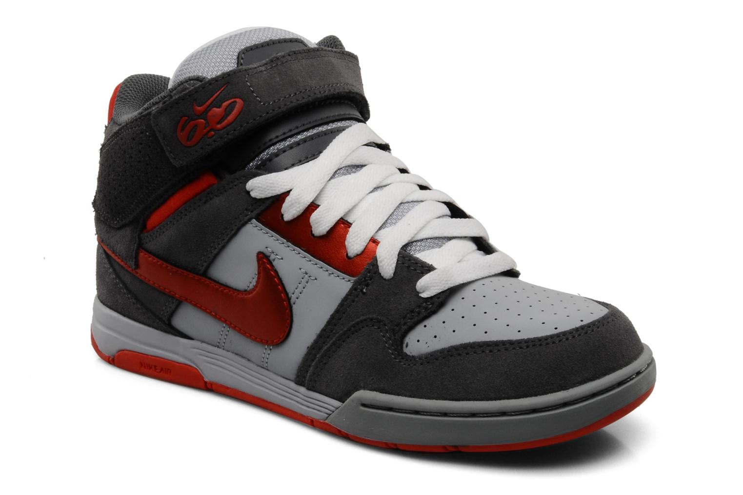 Nike 6.0 Wmns air mogan mid 2 Sport shoes in Grey at
